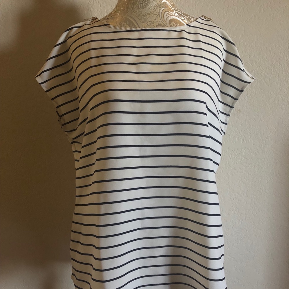 Cute shirt for casual or dressed up